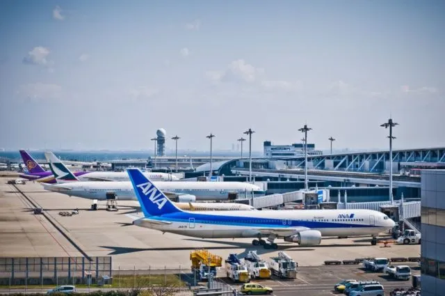 Kansai Airport: Japan SIM Card and Pocket WiFi Rental Options Compared (2022)